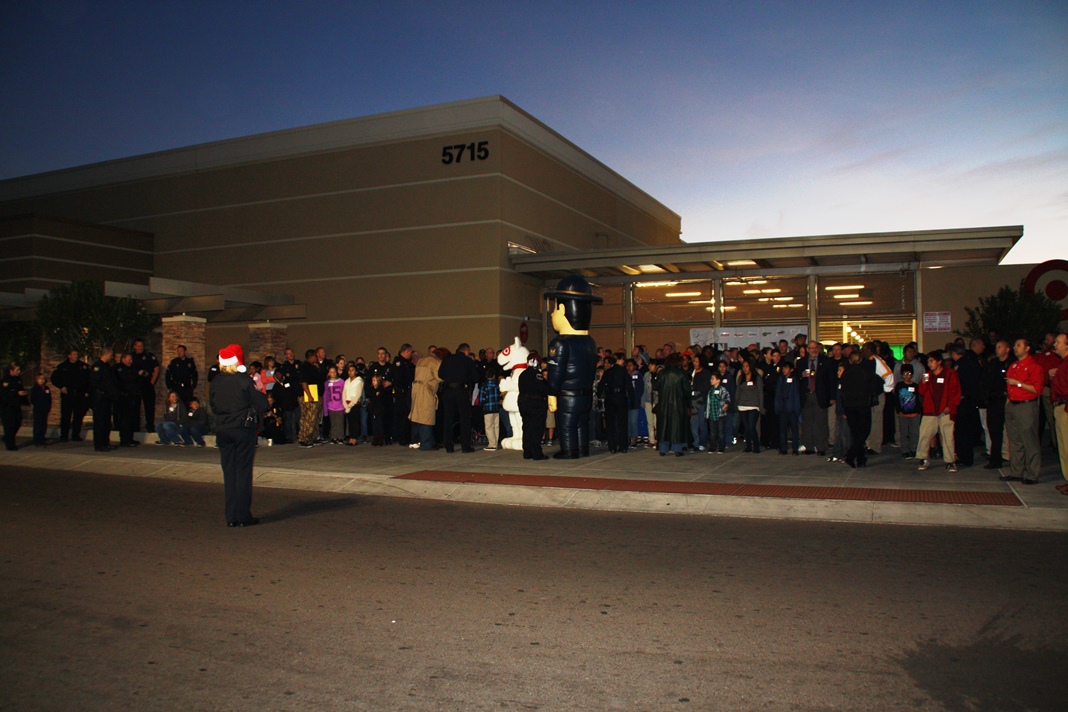 Shop With A Cop 2013