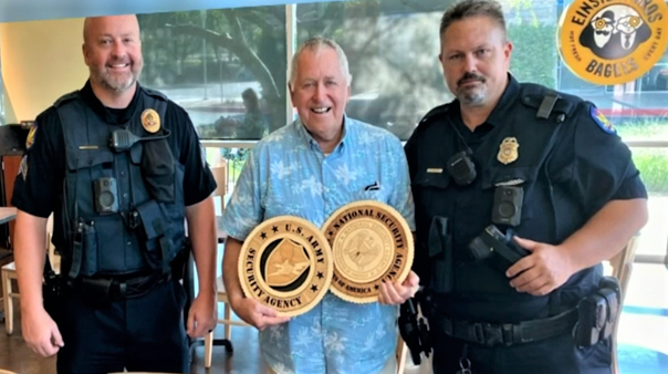 Phoenix Police Officers Replace Missing Veteran’s Memento Plaques