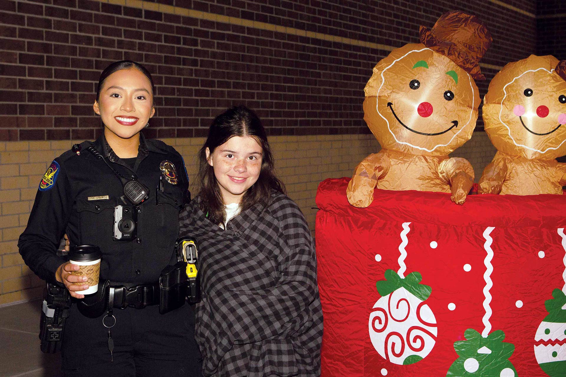 12th-annual-shop-with-a-cop-2022-9