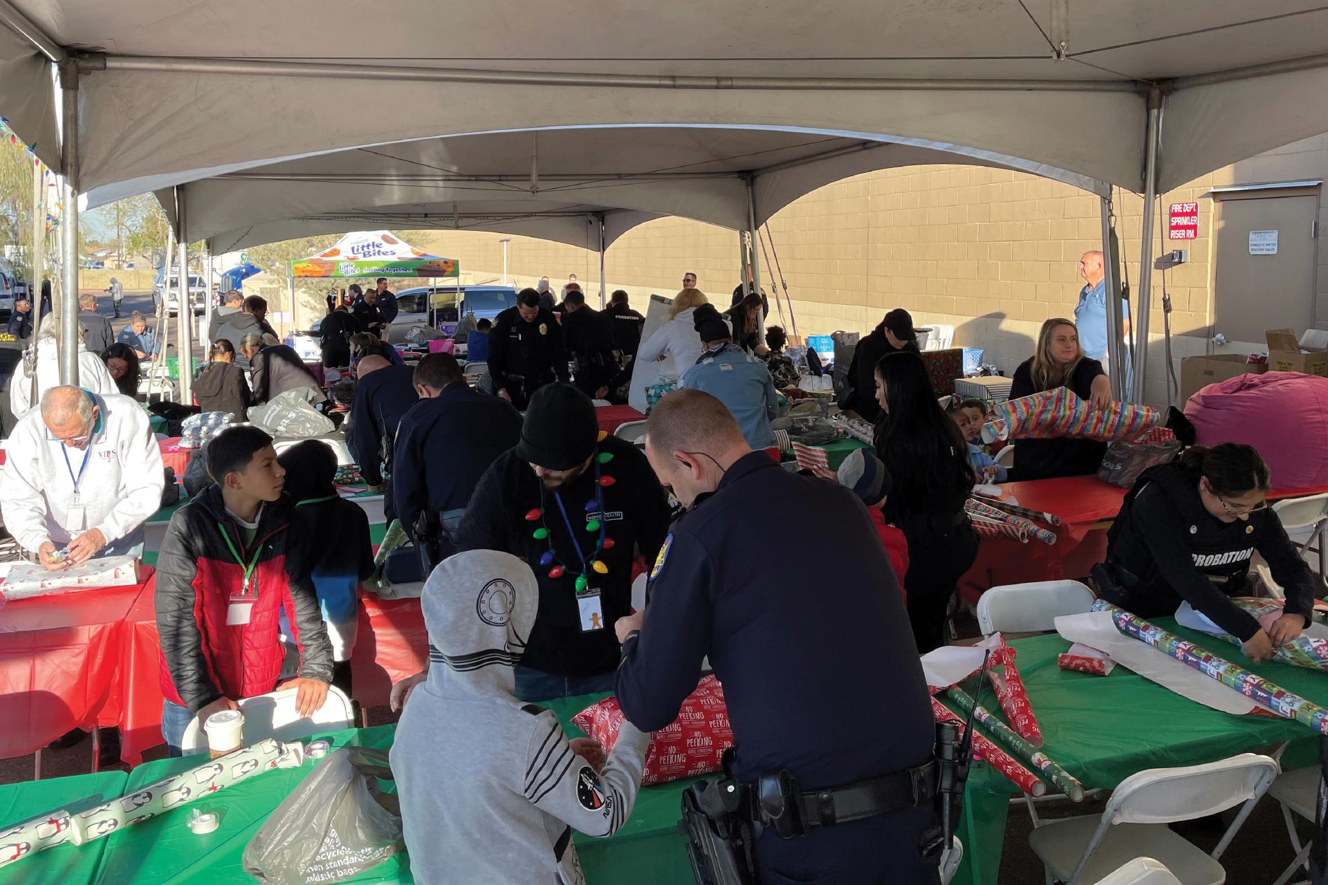 13th-annual-shop-with-a-cop-17